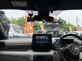 見通しのよいすっきりとした視界で、誰でも運転しやすいです。運転のしやすさは疲れにくさにも繋がりますよ♪