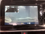 前方の映像だけでなく、車内から後方の映像もばっちり記録します