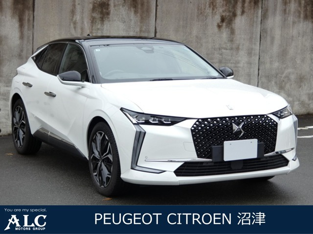 DS4リヴォリ ブルーHDi ディーゼルターボ