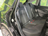 コンパクトカーですが、セカンドシートは十分な広さがあり快適にお乗りいただけます♪シートを倒して大きな荷物を積んだりと、用途の幅が広い1台です。
