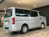 当店は整備工場併設の中古車販売店舗です!納車前整備も当店で行います☆