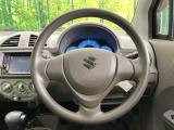 ステアリングも使用感が少なく、きれいな状態となっております♪