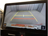 バックガイドモニターで、後方を確認しながら安心して駐車することができます。運転初心者も熟練者も必須の機能ですよ!
