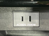 【1500Wアクセサリーコンセント】消費電力1500Wまでの家電が使えます。キャンプやスポーツ・アウトドアでのアクティビティはもちろん、災害・停電の際に大活躍♪