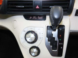 高機能サウンドシステム。車内に臨場感ある音楽空間を生み出します。