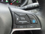話題の運転支援装置プロパイロットが搭載されてます。アクセル、ブレーキ、ハンドルの操作をクルマがアシストしてくれます。