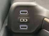 USB Type-Cポートがついています。