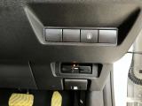 ETCを装備。これで高速道路の料金所もノーストレス。ノンストップで通過します。