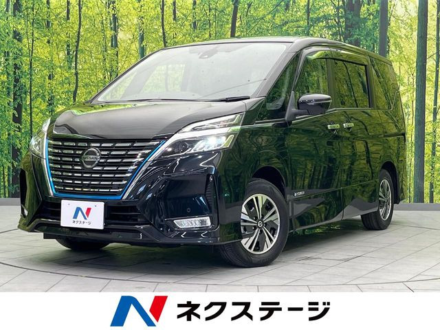 セレナ 1.2 e-POWER ハイウェイスターV 