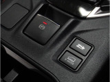 雪道や悪路でもスムーズに走ることができるX-MODEを搭載。路面の状況によってモードを選択するだけの簡単操作で、さまざまな道を安心して走ることができます。
