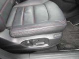 運転席10wayパワーシートは、複数のシートポジションに加え、アクティブ・ドライビング・ディスプレイの設定を記憶できるメモリー機能を採用しています(・&forall;・)