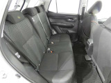ゆとりある広々とした車内空間は、ドライブを始め買い物やレジャーなど、幅広く活躍します。一人でもみんなとでもお出かけを楽しみましょう!