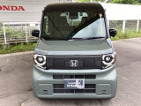 お客様に安全で快適なカーライフをお送りいただくために、中古車にも高いレベルの品質基準を設け、その基準に従って、全ての中古車について納車前整備を実施しています。