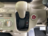 シンプルでとても使いやすいインパネシフトです。