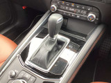 MTモード付です!MT感覚でシフトチェンジできます。MT車が少なくなってきた現在に面白さを取り入れた装備です。走る歓びを!
