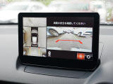 360&deg;ビューモニターを搭載しています。コーナーセンサーと合せてお使いいただくことで、安全、安心にお車の取り回しを行っていただけます。