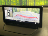 【360&deg;ビューモニター】専用のカメラにより、上から見下ろしたような視点で360度クルマの周囲を確認することができます☆死角部分も確認しやすく、狭い場所での切り返しや駐車もスムーズに行えます。