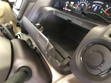 【収納スペース】よく使うものなどをすぐに収納できて便利です!