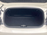 ◆ルーフをオープンにしても、深さのある荷物収納容量を確保されています◆