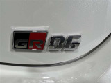 トランクフード GRエンブレム