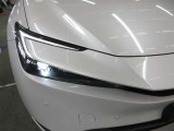 1灯の光源でロービームとハイビームの切り替えが行えるBi-Beam(バイ-ビーム)LEDを採用しています。