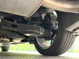 お車を安心してお乗りいただく為には、足回りの定期点検が欠かせません。サービスサポート(有償保証)では無料点検もご提供しており、安心のカーライフをお過ごしいただけるサポート体制が整っています。