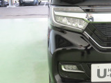 LEDヘッドライトは、点灯の瞬間から光量を発揮し、突然暗くなるトンネルなどでの安定感を高めます。