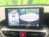 【パノラマモニター】専用のカメラにより、上から見下ろしたような視点で360度クルマの周囲を確認することができます☆死角部分も確認しやすく、狭い場所での切り返しや駐車もスムーズに行えます。