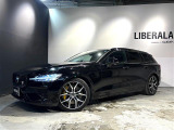 ◆LIBERALAは、輸入車選びの新たなスタイルを提案するインポート・セレクト・ブランドです。オーナー様となる方がクルマから直接感じる感性を第一にした、最良の一台との出会いをコーディネートいたします。