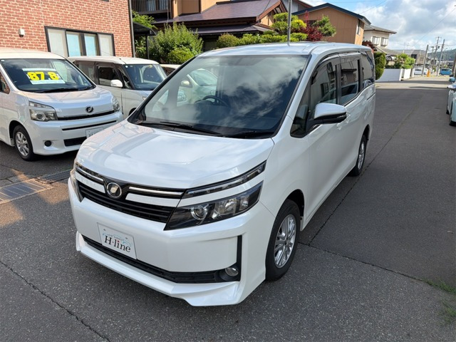 ヴォクシー 2.0 V 4WD