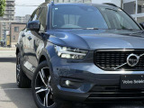◆ヘッドライト/VOLVOの代名詞ともいえるTシェイプのライトは、北欧神話のトールハンマーをイメージした意匠です