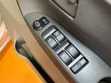 電動格納ミラー、パワーウインドウ