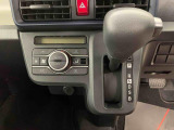 群馬ダイハツでは、安心してお乗りいただけるようにすべての車に検査・クリーニングを実施しています。