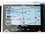 パナソニック製メモリーナビ装備!!TV視聴(フルセグ対応)やCD、DVD再生の 、Bluetoothにも対応しています。