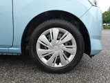 SUBARU認定U-Carは、全車12ヶ月点検、車検などの法定点検を実施。スバル専門メカニックが確かな技術で最大88項目にわたりチェックしており品質、安心を支えます!