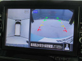 周囲の状況が分かるアラウンドビューモニター搭載。苦手な縦列駐車もこれがあれば安心ですね。