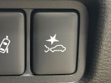 【三菱e-Assist】走行中に前方の車両等を認識し、衝突しそうな時は警報とブレーキで衝突回避と被害軽減をアシスト。より安全にドライブをお楽しみいただけます。
