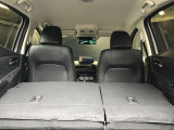 シート倒すとこんなに広々空間が!大きな荷物を乗せる時でも心配ご無用!
