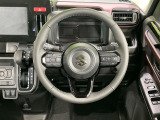 【純正革巻きステアリング】上質な革を使用することで、手にしっかり馴染みとても運転しやすいハンドルです♪