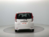 U-Carの販売だけでなく自動車保険、携帯電話の販売も行っております。