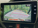 【バックカメラ】駐車時に後方がリアルタイム映像で確認できます。大型商業施設や立体駐車場での駐車時や、夜間のバック時に大活躍!運転スキルに関わらず、今や必須となった装備のひとつです!