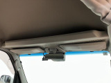 頭上にはお荷物を入れれるスペースがございます♪