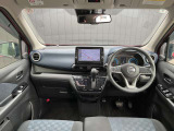 広々とした視界を体感できます。運転が楽しくなりますね。