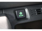 ECONスイッチの効果とあなたの運転で、クルマと力をあわせ「燃費向上=ガソリン代の節約=CO2 削減」のチャレンジをお楽しみください。