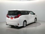 この車両は「まるまるクリン・車両検査証明書付・ロングラン保証付」の3つの安心がセットになった「トヨタ認定中古車」です