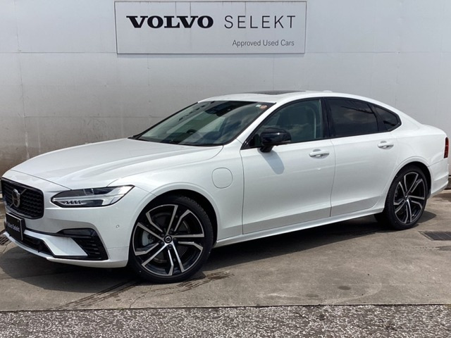 S90 リチャージ PHEV T8 AWD アルティメット 4WD
