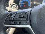■ステアリングスイッチ■ハンドル手元でオーディオの操作が簡単に出来ます。運転中でもナビまで手を伸ばさずに操作が出来て安心です。