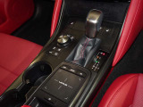 パーキングサポートブレーキ(静止物+後方接近車両)[PKSB]が標準装備されております。