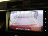バックガイドモニターで、後方を確認しながら安心して駐車することができます。運転初心者も熟練者も必須の機能ですよ!