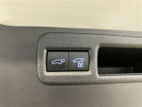 【パワーバックドア】荷物で手が塞がってても大丈夫!リモコンでピッ!力要らずでラクラク開閉!